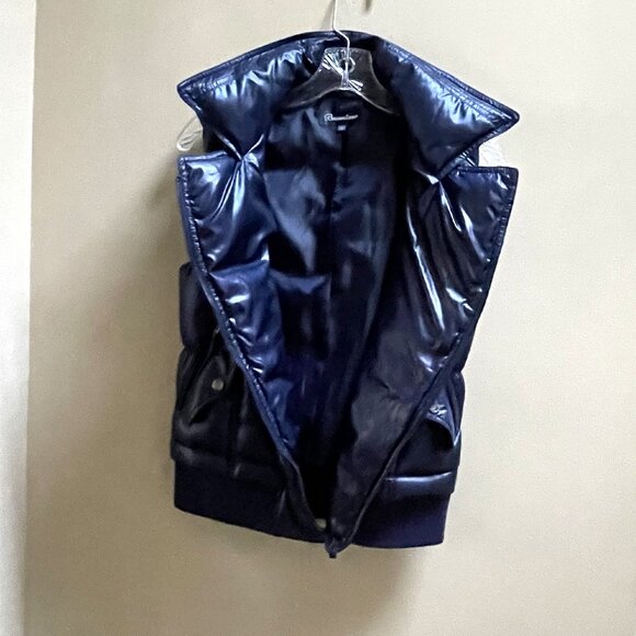 Brenntano Sleeveless Puffer  Women's Jacket Royal Blue - Picture 2 of 4